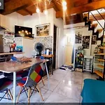 펜션 Sud France Petite Maison De Charme Avec Piscine, Jaccuzi Et Clim