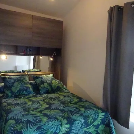 Sud France Petite Maison De Charme Avec Piscine, Jaccuzi Et Clim Dom wakacyjny *